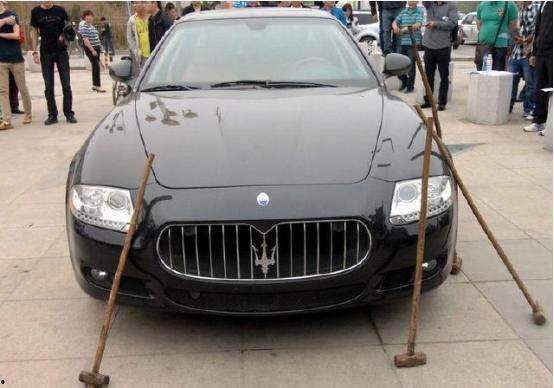 战双玛莎吃瓜,瓜田里的“吃瓜群众”  第2张