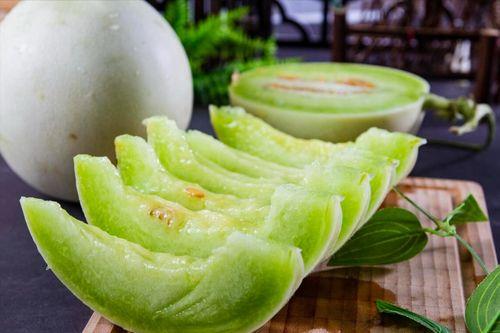 曼妃小雨吃瓜,揭秘娱乐圈背后的那些事儿  第2张