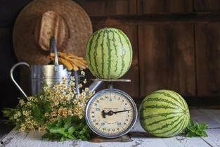 恒大理性吃瓜,揭秘房企巨头背后的风云变幻