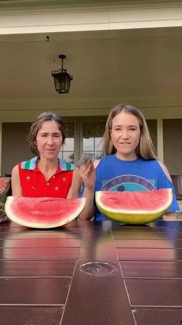 高中妈妈吃瓜,一场高中校园的甜蜜风波