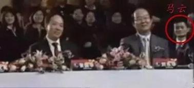 台下的吃瓜怪,一场娱乐狂欢背后的众生相